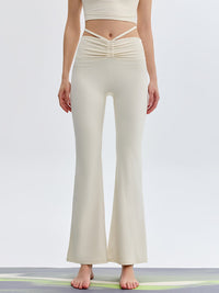 FloralWhite